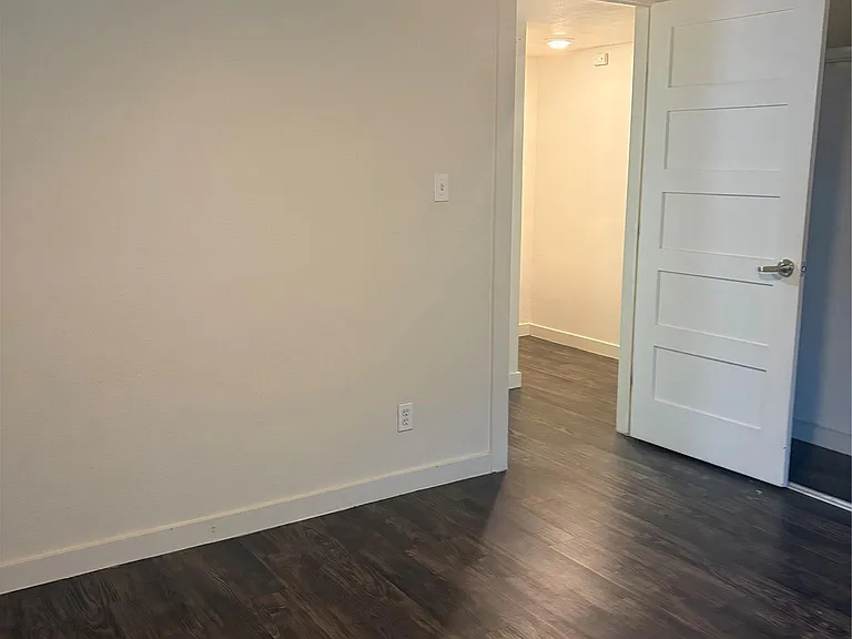 3503 Harmon Ave #102 — Photo 6