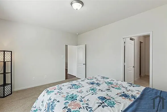 6025 Spring Ranch Dr — Photo 20