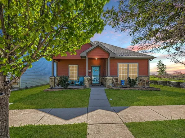 10928 Kinston St, Fort Worth, TX 76179