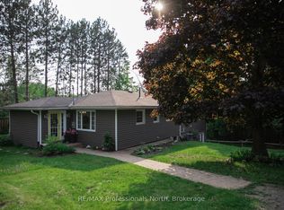 22 Robert Dr, Bancroft, ON K0L1C0