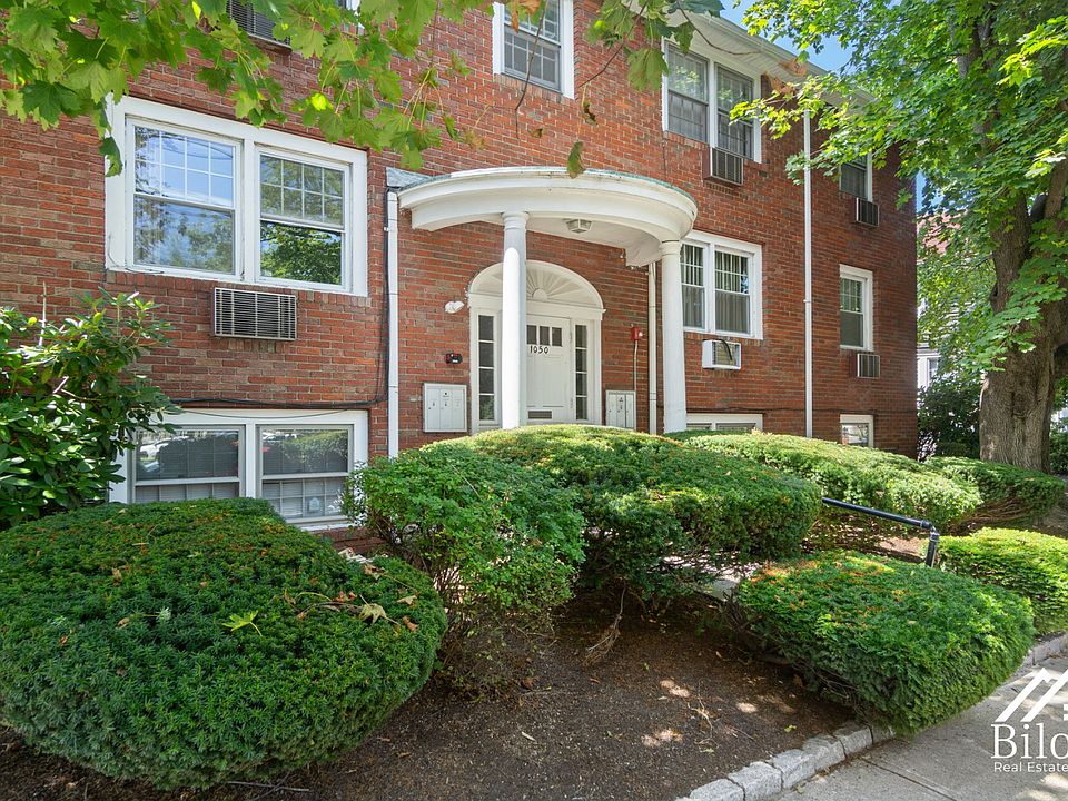 1st image of 1050 Hope St #213