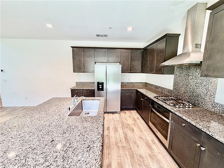 16458 Globetrotter St — Photo 8
