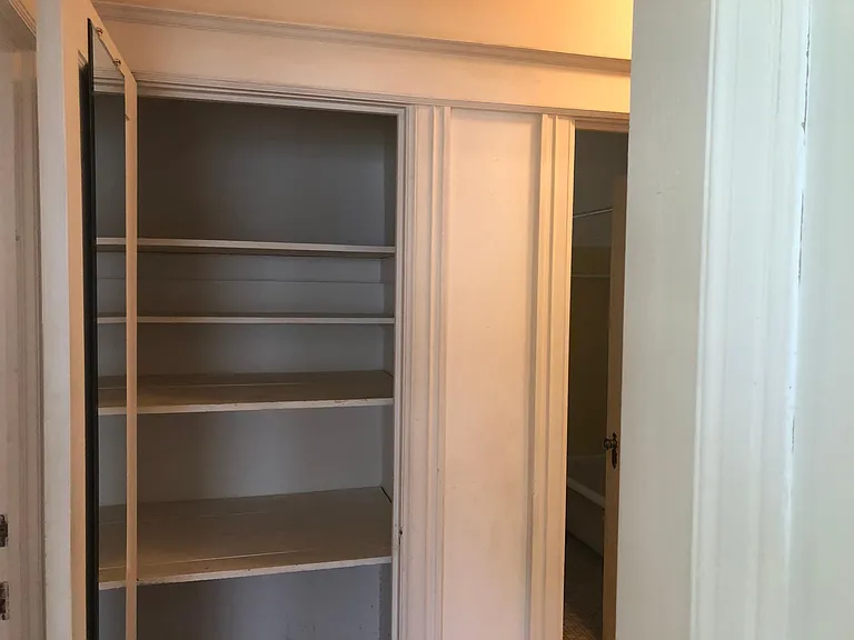 Large hallway closet, great for Linens, towels, etc