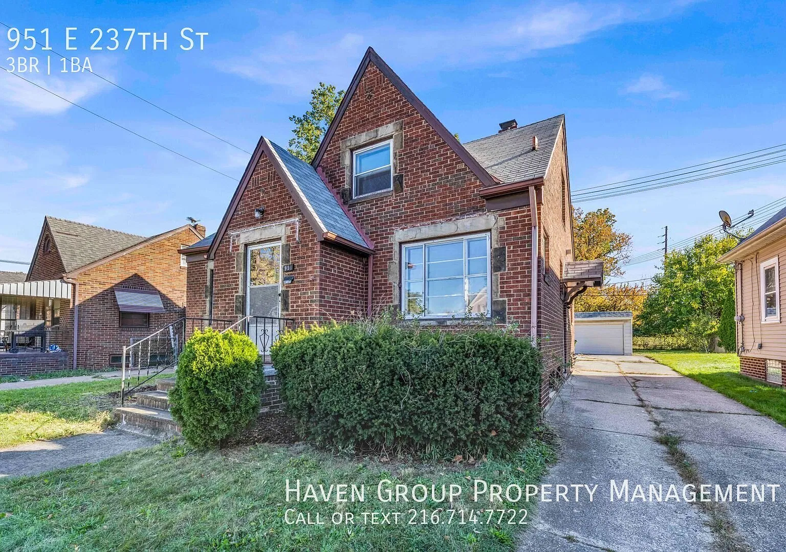 951 E 237th St, Euclid, OH 44123 - Spacious 3-bed 1-bath single-family home! — Photo 2