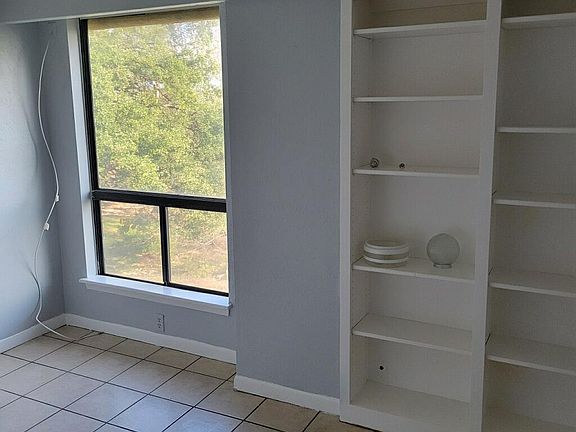 4th image of 5914 Lago Vista Way #26H