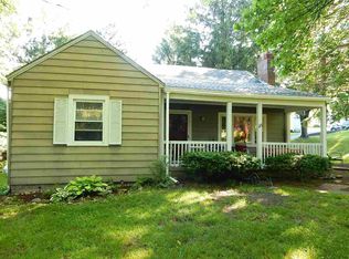 23 Milky Way Rd, Troy, NY 12182