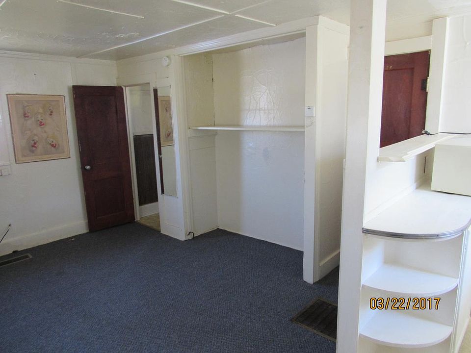 2nd image of 600 S Armstrong St APT 4