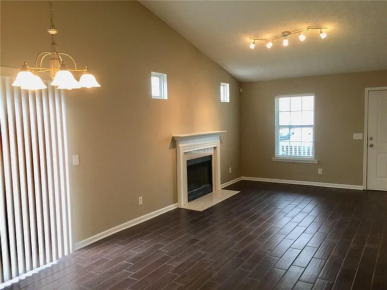 2040 Keenland Ct — Photo 5