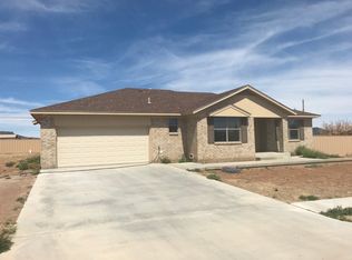 2103 Peach Tree St, Alpine, TX 79830