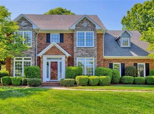 8025 Glengarriff Rd, Clemmons, NC 27012