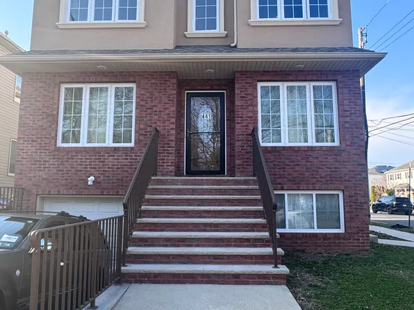 441 Deisius St #2, Staten Island, NY 10312