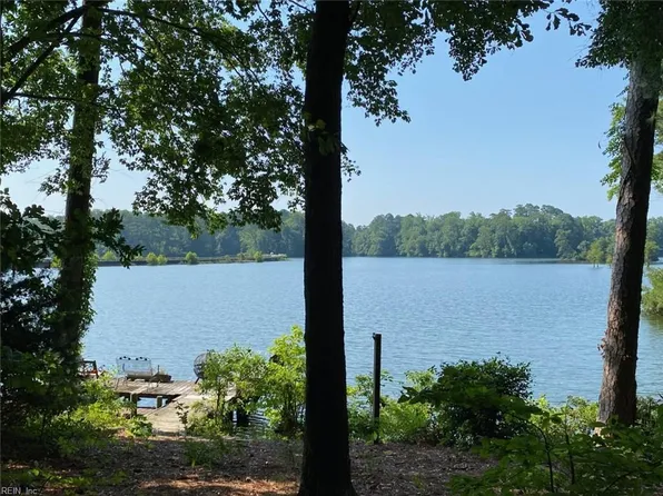 4304 Ainslie Ct S, Suffolk, VA 23434