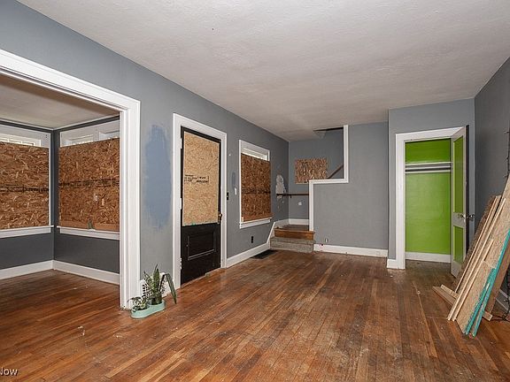 2nd image of 3614 Behrwald Ave