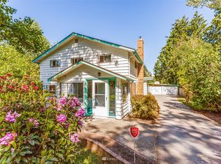10706 35th Ave NE, Seattle, WA