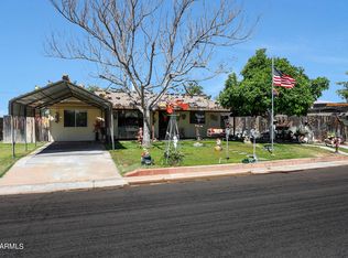 373 Peretz Cir, Morristown, AZ 85342