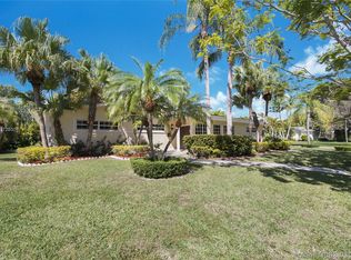 13510 SW 73rd Ct, Pinecrest, FL 33156