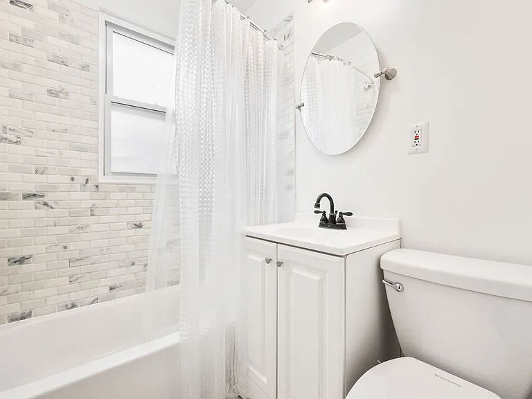 4230 Edson Pl NE — Photo 13
