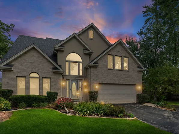 3780 Wilke Rd, Rolling Meadows, IL 60008