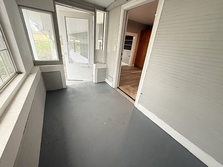 20500 McKishnie St — Photo 5