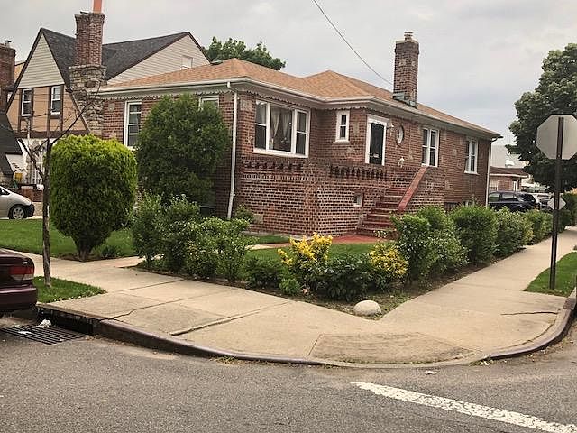 2nd image of 13719 175th St