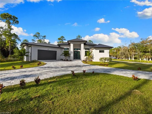 927 12th AVE NE, NAPLES, FL 34120