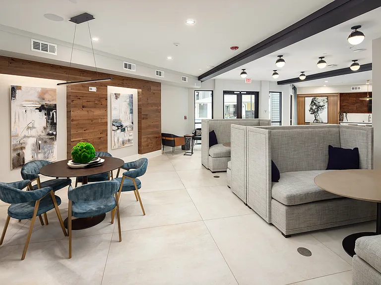 The Dalton by Alta — Photo 22