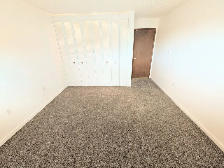 Kingcity Apartments — Photo 90