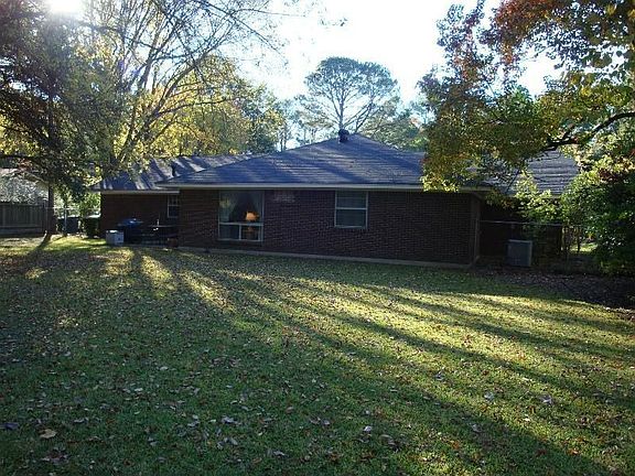 5th image of 1902 Sherwood Ave #2