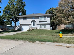 1742 Avenue F #C, Council Bluffs, IA 51501
