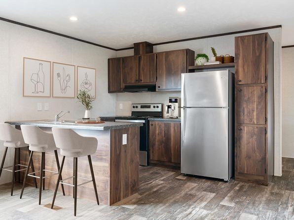 3218 Birch #7