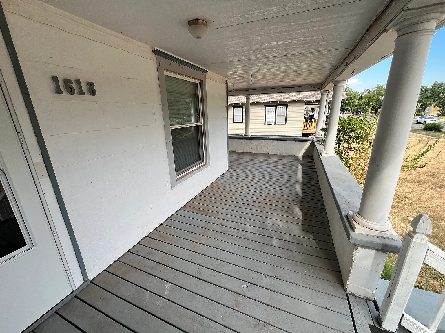 3 bed, 1195 sqft, $1,400 — Photo 2