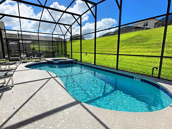2nd image of 8636 La Isla Dr