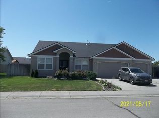 145 NE Windy St, Mountain Home, ID 83647