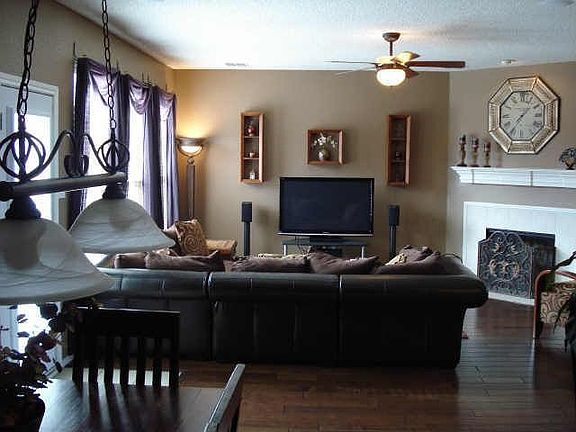 5th image of 7147 Lazy Meadow Ln