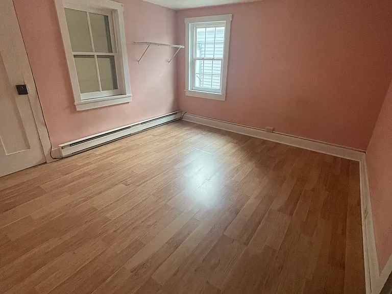 115 N 4th St — Photo 10