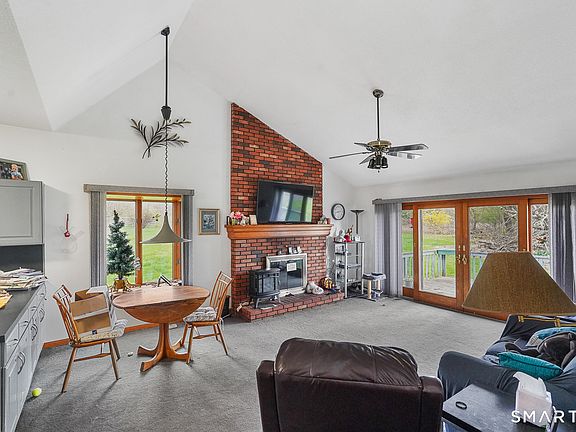 4th image of 239 Brown Road