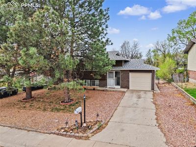 27 McBurney Blvd, Colorado Springs, CO, 80911