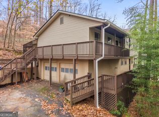 5121 Heather Rd SE, Smyrna, GA 30082