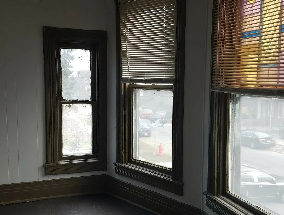 878 Prospect Ave — Photo 3