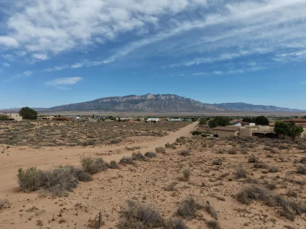 6308 Honduras Rd NE, Rio Rancho, NM 87144