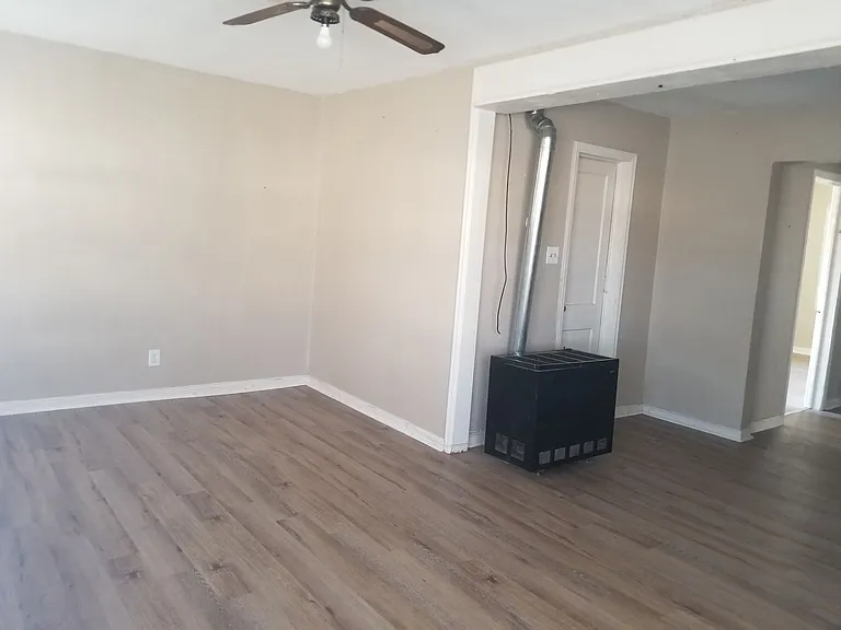 2044-2050 S Broadway St #2056 — Photo 15