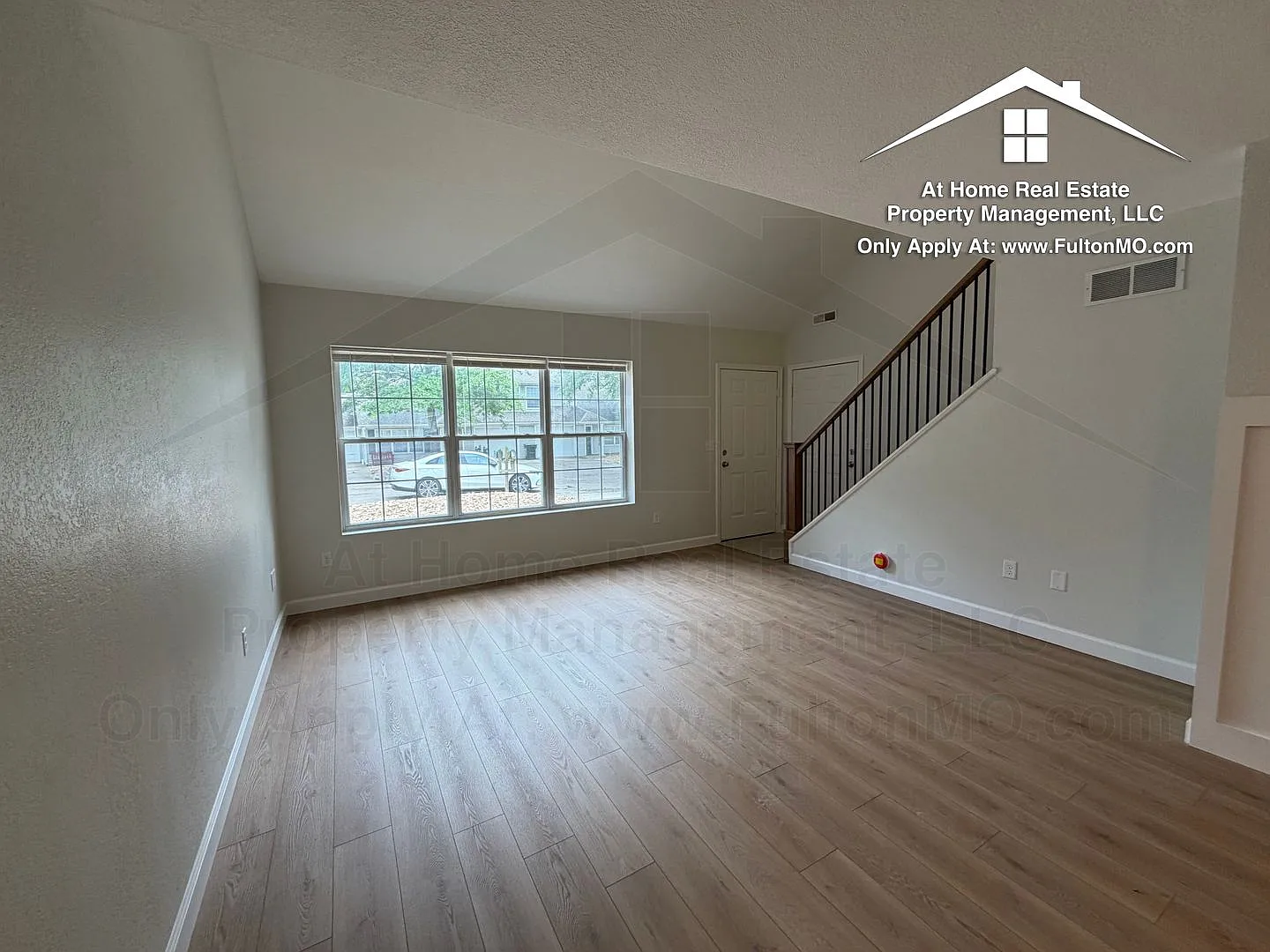 1011 Greystone Court — Photo 3