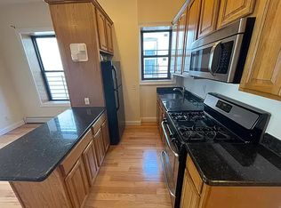 249 62nd St APT 2R, Brooklyn, NY 11220