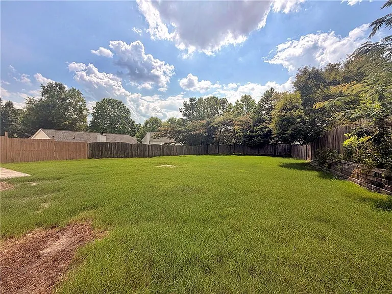 1210 Skylar Ridge Cir — Photo 34