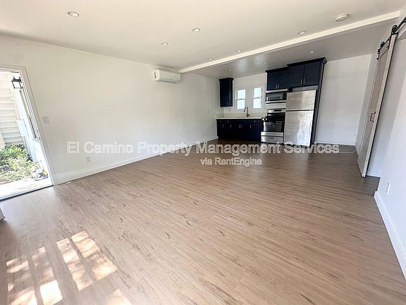 3rd image of 425 E Wellington Ave Unit 1104