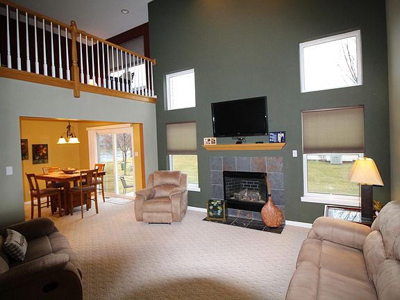 5th image of 4712 Tiffany Pl