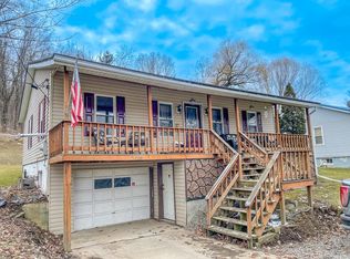 2698 Riverside Dr, Sayre, PA 18840