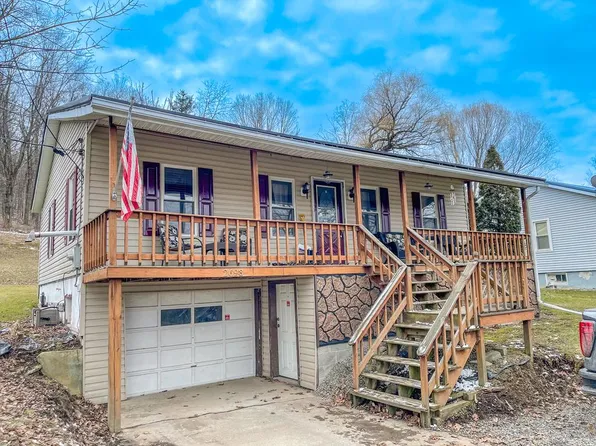 2698 Riverside Dr, Sayre, PA 18840