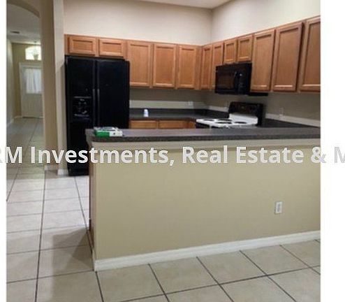 2nd image of 5237 Santa Ana Dr