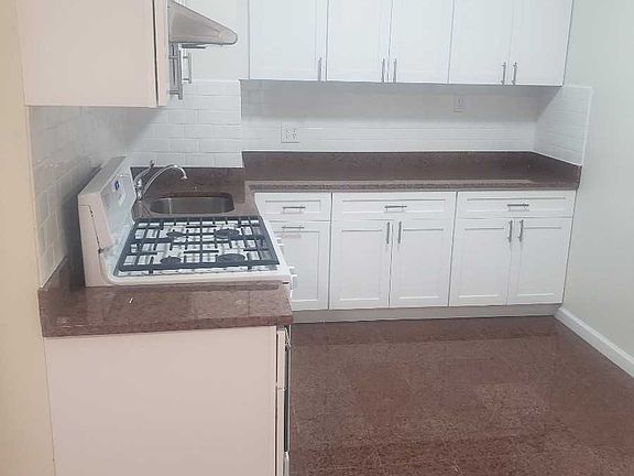 3rd image of 3307 83rd St